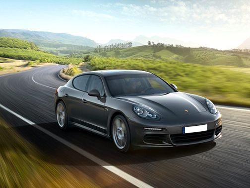 Porsche Panamera Diesel Front Medium View