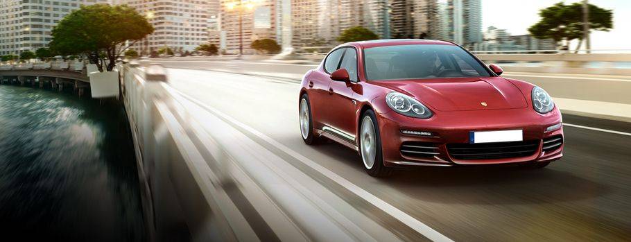Porsche Panamera 4 Front Medium View Porsche Panamera 4 Front Medium View