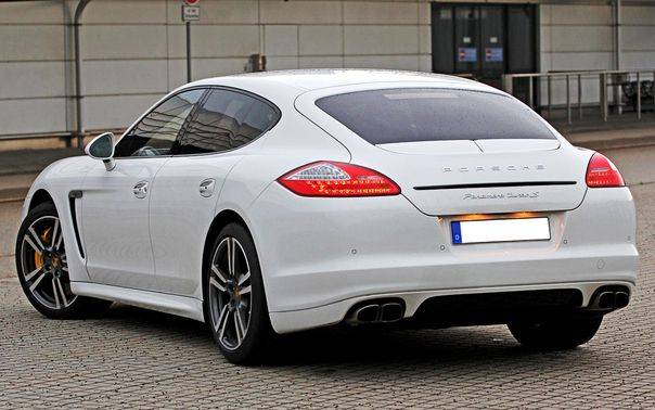 Panamera Turbo S Side view Panamera Turbo S Side view