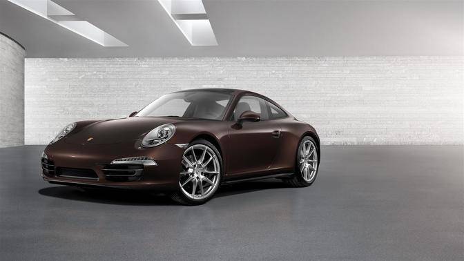 911 Carrera 4 Front angle low view 911 Carrera 4 Front angle low view