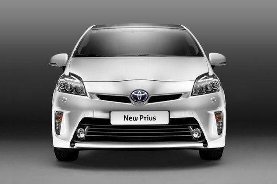 Toyota Prius (2010-2014) Pakistan