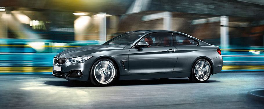 4 Series Coupe Side view 4 Series Coupe Side view