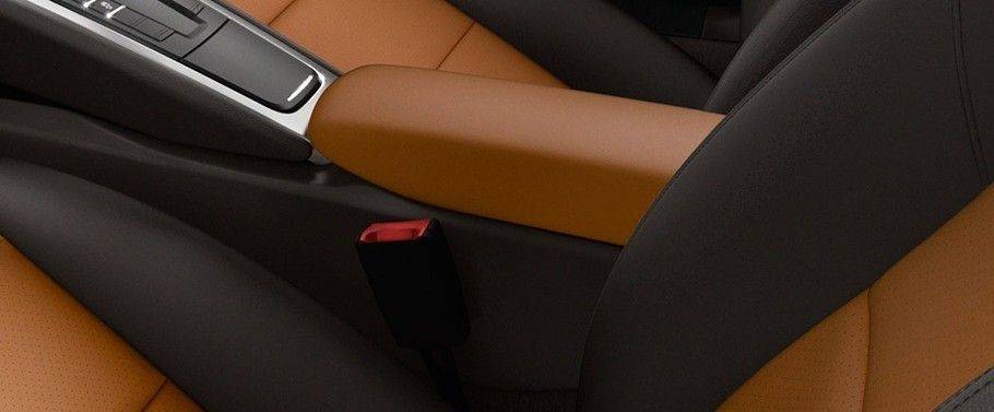 Cayman Black Edition Front Center Divider Cayman Black Edition Front Center Divider