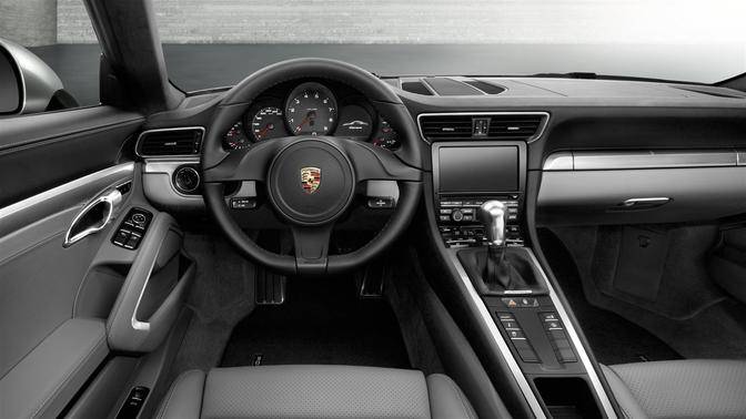 Dashboard View of 911 Carrera 4 Dashboard View of 911 Carrera 4