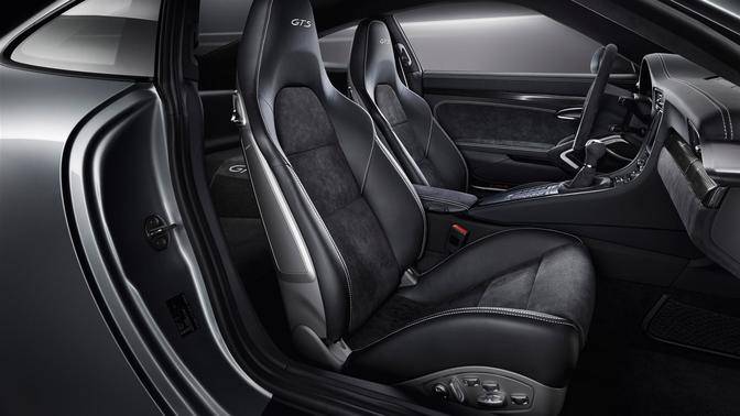 911 Carrera GTS Cabriolet Passenger Seat 911 Carrera GTS Cabriolet Passenger Seat