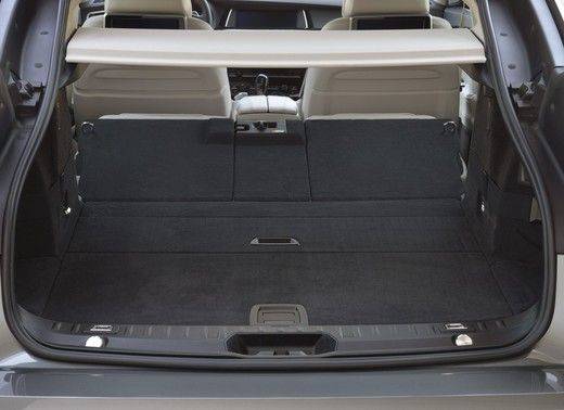 Folding Seats of BMW 5 Series Gran Turismo Folding Seats of BMW 5 Series Gran Turismo