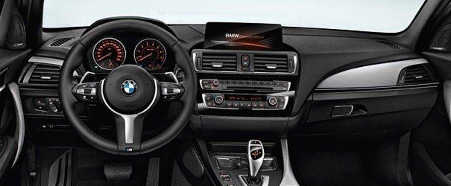 Dashboard View of 1 Series 5-Door Dashboard View of 1 Series 5-Door