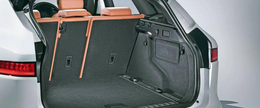 F-Pace Trunk Open F-Pace Trunk Open