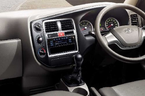 Front AC Controls of Hyundai Porter H-100